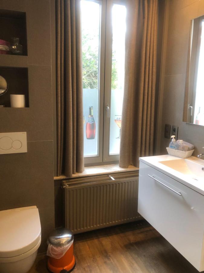 Hotel Duivels Paterke Harelbeeksestraat 29, 8500 Courtrai Extérieur photo
