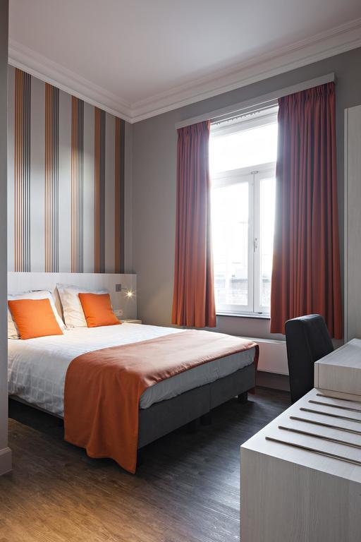 Hotel Duivels Paterke Harelbeeksestraat 29, 8500 Courtrai Extérieur photo