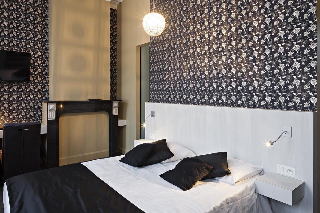 Hotel Duivels Paterke Harelbeeksestraat 29, 8500 Courtrai Extérieur photo